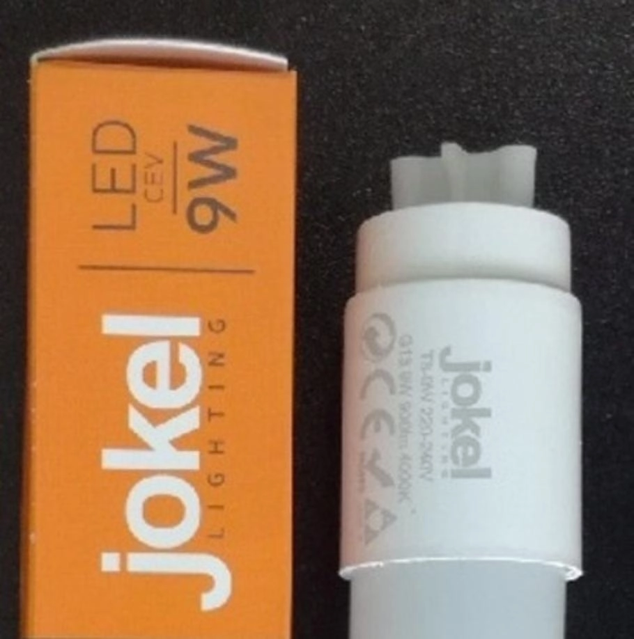  T8-101-9W-6500K T8-101-9W-6500K LED cev T8-9W G13 220-240V 9W 6500K 900lm 600mm jednostrano napajanje JOKEL Napon:185-265V 50HZ Snaga: 9W P/F>0.9 Jačina svetlosti:900lm Indeks reprodukcije boje:Ra>80 Boja svetla:6500K SMD2835 Materijal: Staklo Dimenzije: Φ28*600 Napajanje cevi: jednostrano