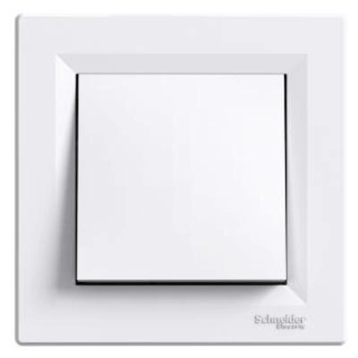  EPH0500321 EPH0500321 Asfora - unakrsni prekidač - 10AX vijčani priključci, beli Schneider Electric Asfora prekidač EPH0500321 je kompletan proizvod u beloj boji sa 1 preklopnim prekidačem. Ovo je unakrsni prekidač. Uređaj se pričvršćuje zavrtnjima ili kukicama. Nazivna struja je 10AX, a snaga 2300W. 83 mm, 83 mm i 43 mm su širina, visina i dubina redom, sa izbočenjem od 15 mm. Podržana je ugradnja tako da se njegova kutija može uvući ispod površine zida. Površina uređaja je sjajna, pružajući elegantan i vrhunski osećaj u sobi. Dostiže IP20 stepen zaštite. Povezivanje ovog prekidača se vrši pomoću priključaka na podizanje. Napravljen od materijala ABS (akrilonitril butadien-stiren), ovaj prekidač je vrlo pouzdan i otporan. Materijal provodnika je bakar što ga čini pouzdanijim. Poseduje VDE sertifikate. Uređaj takođe zadovoljava standard IEC 60669-1. Takođe, ima oznaku kvaliteta CE. Kao zeleni Premium proizvod, ovaj uređaj je ekološki prihvatljiv. Ne sadrži živu, pošto stalno brinemo o životnoj sredini i Vašem zdravlju. Novi p