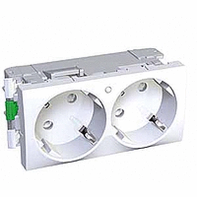  ALB45253 ALB45253 suko priključnica dvostruka sa indikacijom Altira, 2 utičnice, 2p+E sa zaštitom, uzemljenje sa strane, lampica, bela. grupa proizvoda: Altira - tip proizvoda ili komponente: utičnica - kompatibilnost grupe proizvoda: OptiLine 45 montažni ram, OptiLine 70 sa Altira adapterom montažni ram - prezentacija uređaja: mehanizam - opis standarda utičnice: uzemljenje sa strane.