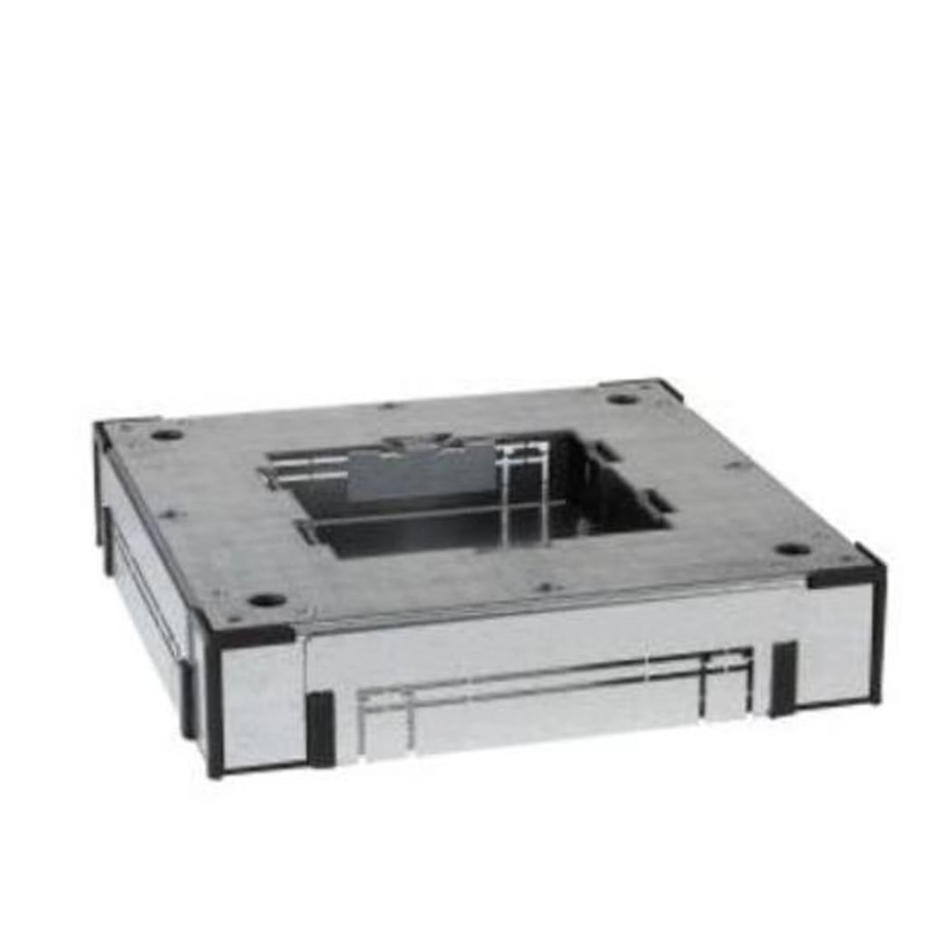  ISM50332 ISM50332 OptiLine 45 - čelična podna kutija za ugradnju u beton - Š200 mm- bez modula Osnovne informacije
Kablovski instalacioni sistem	
Podne kutije
product type	
Čelične podne kutije
Tip poda	
Betonski pod
Oblik podne kutije	
Pravougaona
quantity package 1 / unit	
1 deo
Dopunske informacije
Način pričvršćivanja	
Zabetonirano
Broj modula	
Bez modula
product material	
Sheet steel zinc coated
Dužina	
350 mm
Visina	
75…110 mm
Širina	
350 mm