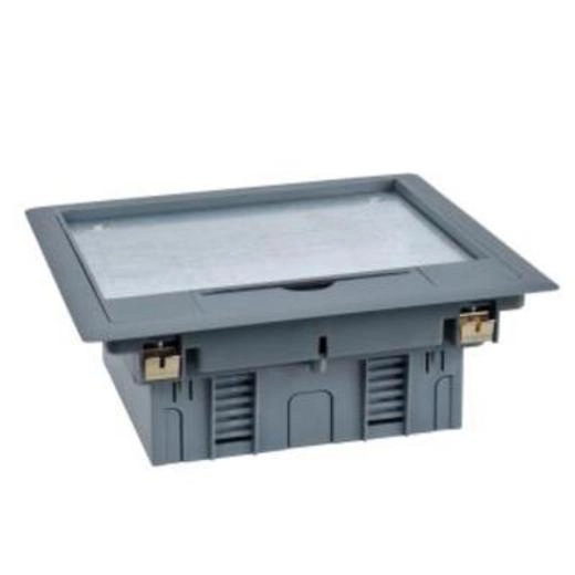  ISM50524 ISM50524 OptiLine 45 - Unica podna kutija - 4 modula Kablovski instalacioni sistem	
Podne kutije
product type	
Unica podna kutija
Tip poda	
Betonski pod
Pod sa šupljinama
Dupli pod
Oblik podne kutije	
Kvadratna
colour	
Siva (RAL 7011)
quantity package 1 / unit	
1 deo
Dopunske informacije
Broj modula	
4 modula
product material	
Steel
PA6
PBT (polibutilen-tereftalat)
Dužina	
199 mm
Visina	
72 mm
Širina	
199 mm
