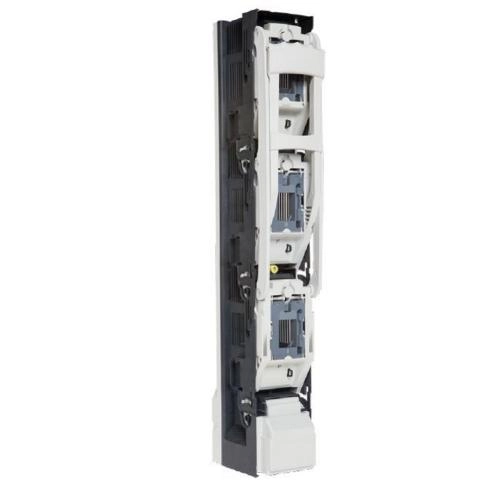  R1537 R1537 Rastavna osiguračka letva ARS 2-6-M za sabirnice 185 mm rastavno osiguračko postolje 400A 690V;
montažu na 185mm Cu sabirnički sistem;
tropolno rastavljanje paralelnim
izvlačenjem nožastih patrona (jedna
ručica); upotreba sa patronima veličine
NV2